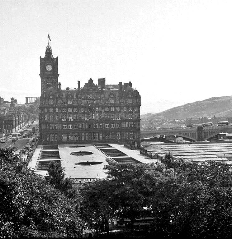  Waverley Market Roof and NB Hotel from the Scott Monument - 1969