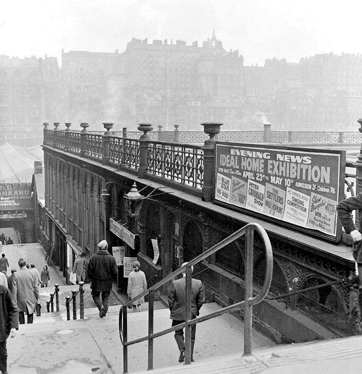  Waverley Steps and Exhibition Entrance from the East - 1969