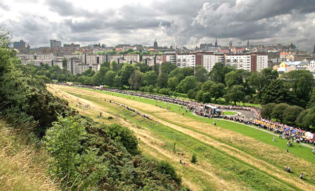 Edinburgh Festival Parade in Holyrood Park  -  August 9, 2009