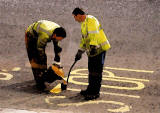 Photograph by Peter Stubbs  -  Edinburgh  -  November 2002  -  Cleaning Princes Street